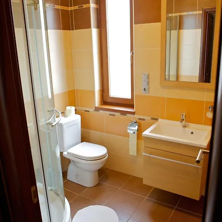 Airport Wellness Panzio Pensjonat 4*
